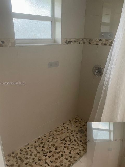 9422 SW 127th Ave Miami FL 33186