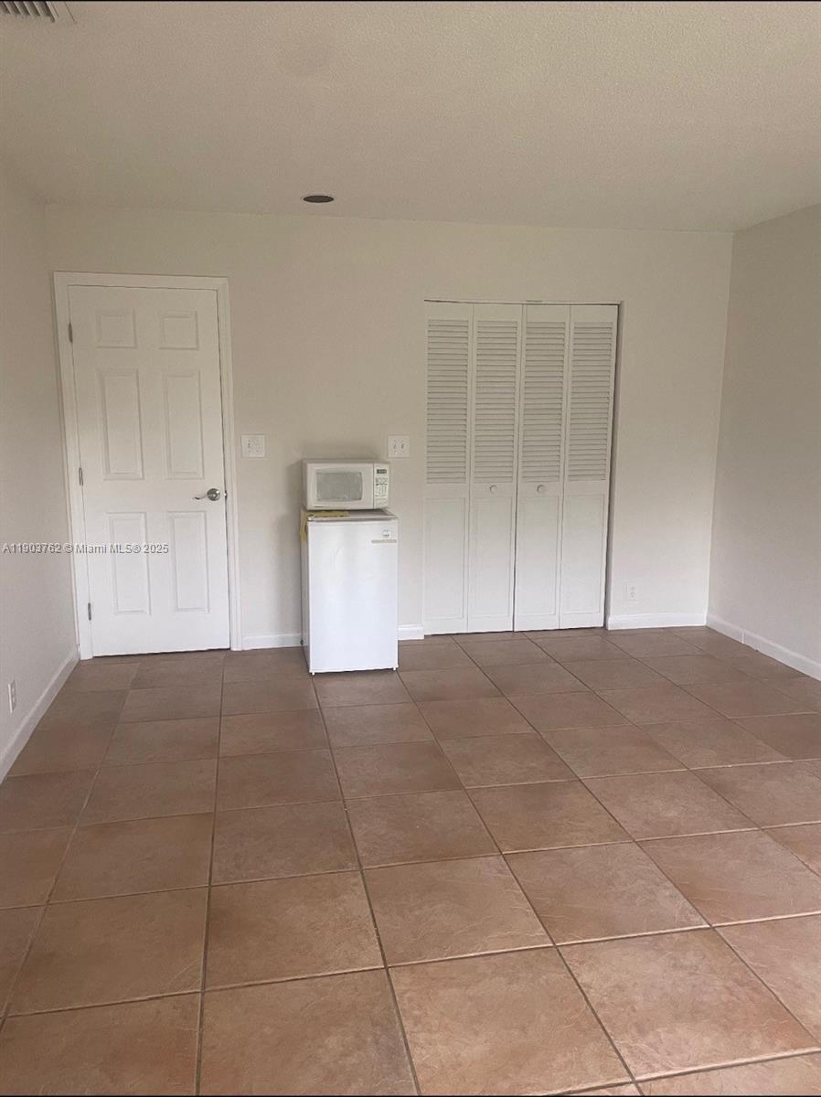 2ND ADDN TO CALUSA CLUB E - Residential