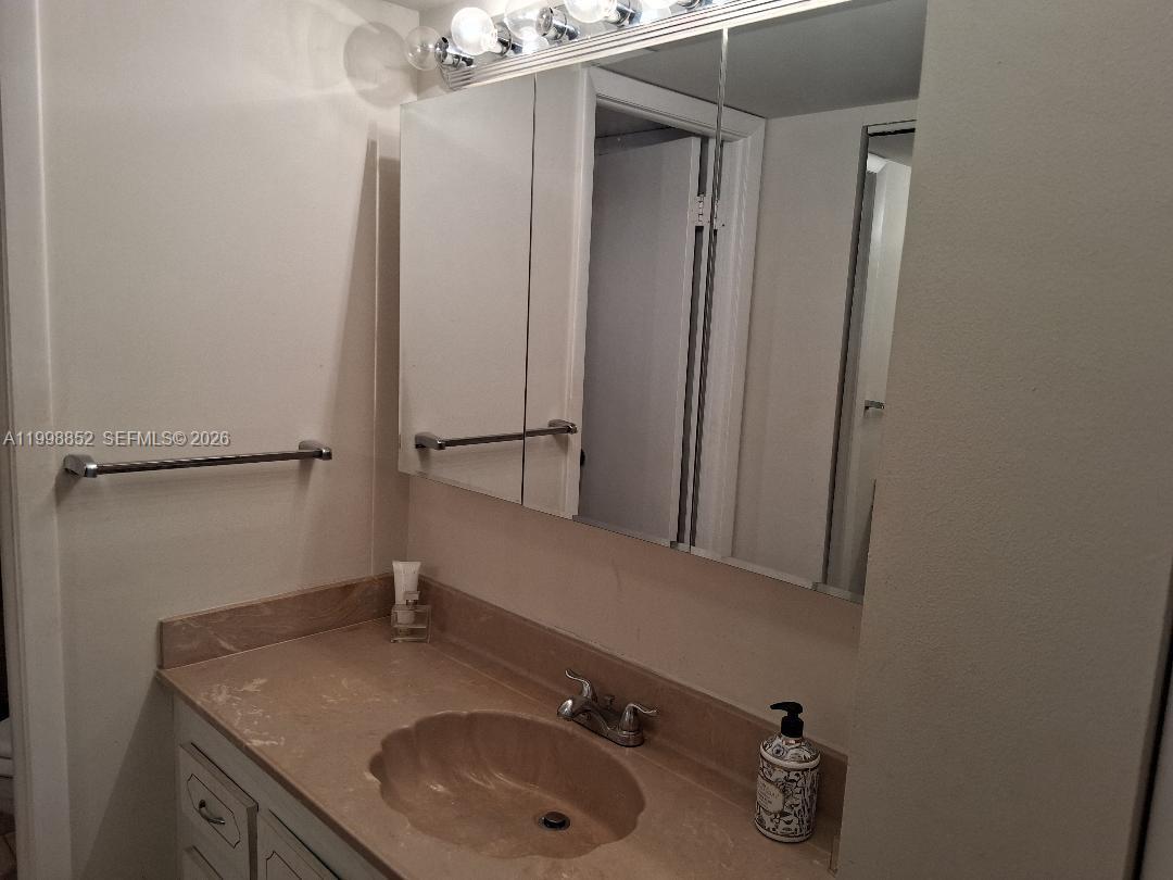 PARK PLACE CONDOMINIUM NO - Residential Lease