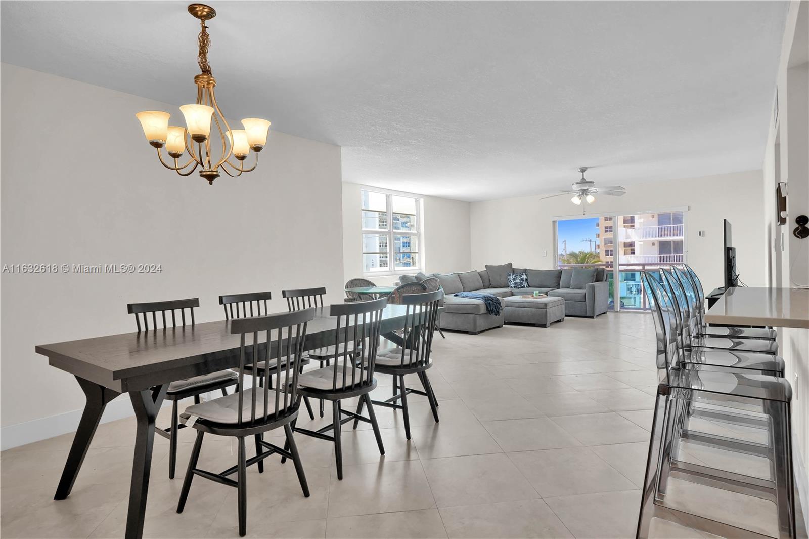 WELLINGTON TOWERS CONDO - Residential