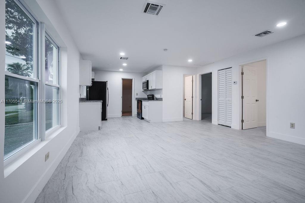 3650 SW 55th Ave