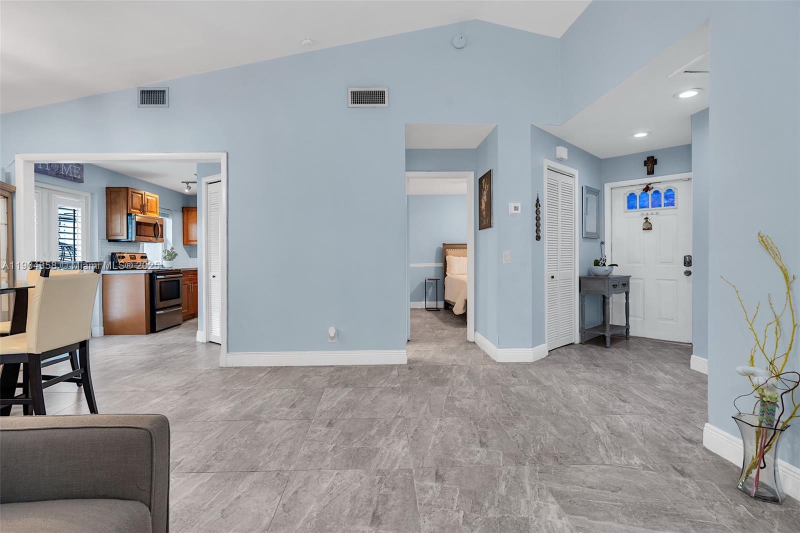 Country Isles - Residential