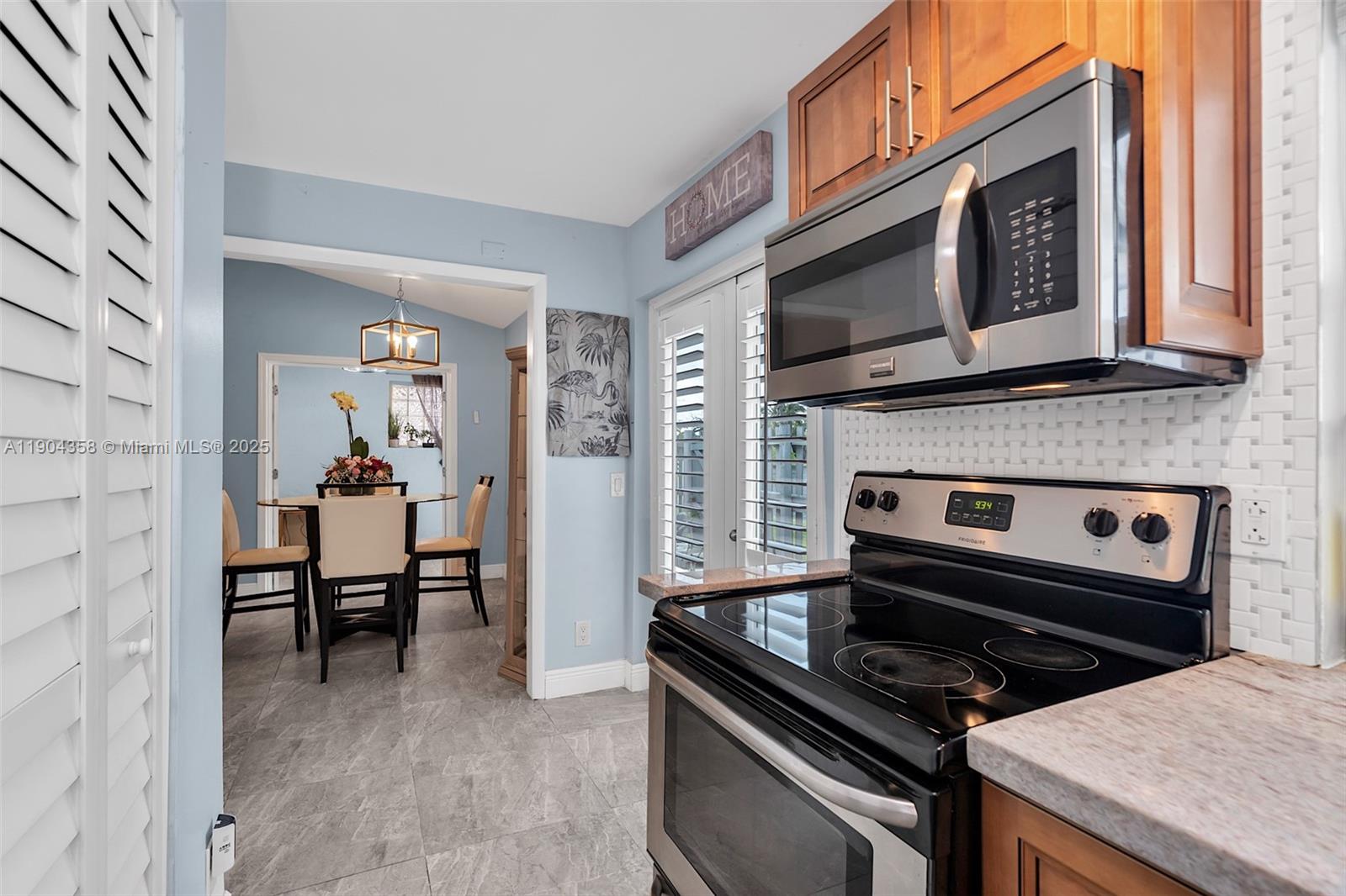 Country Isles - Residential