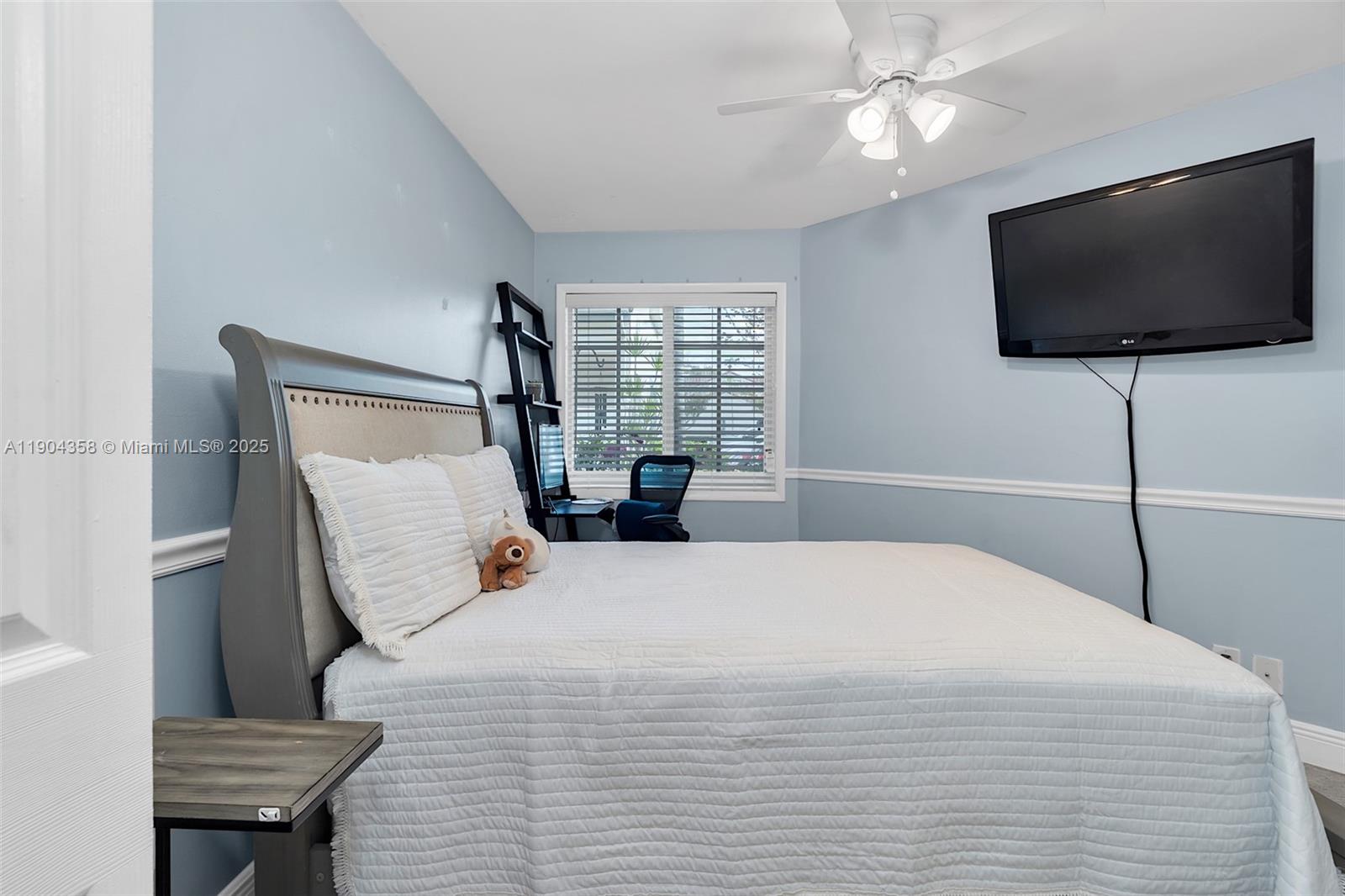 Country Isles - Residential