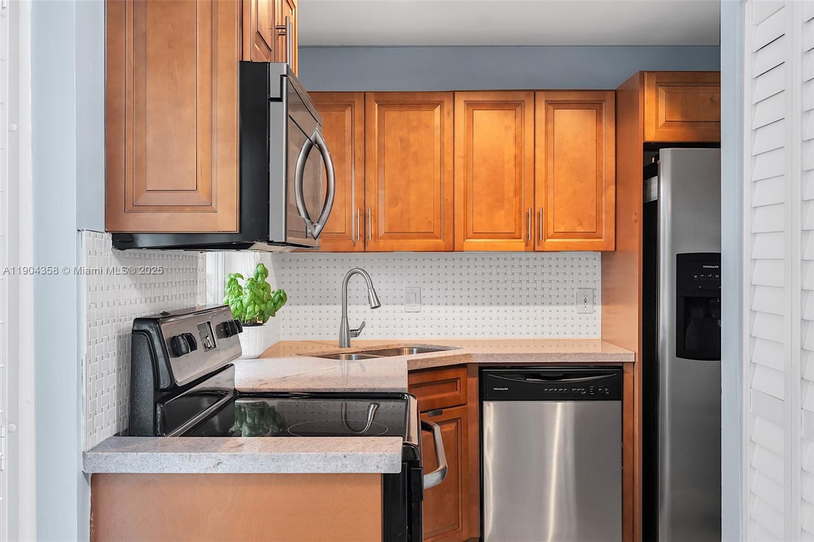 Country Isles - Residential