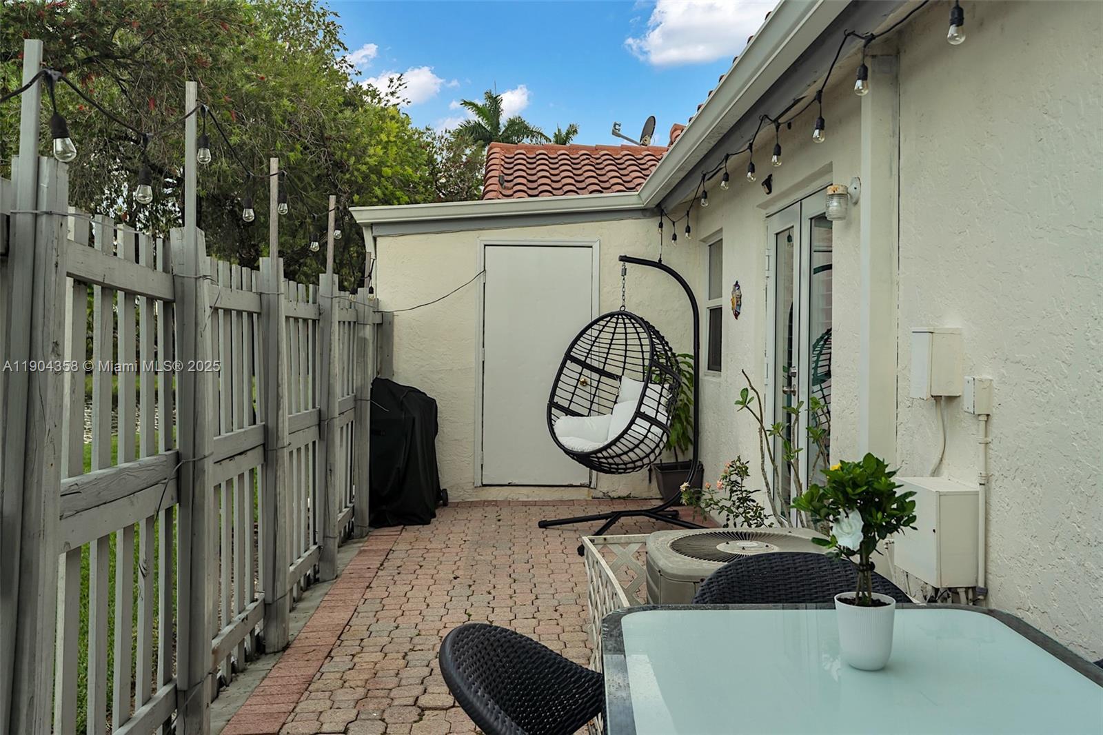 Country Isles - Residential