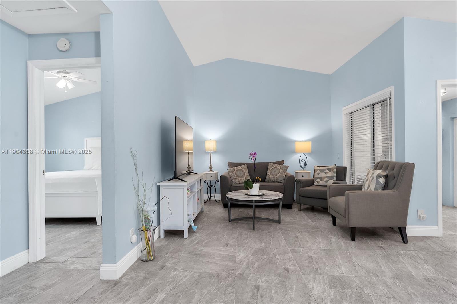 Country Isles - Residential