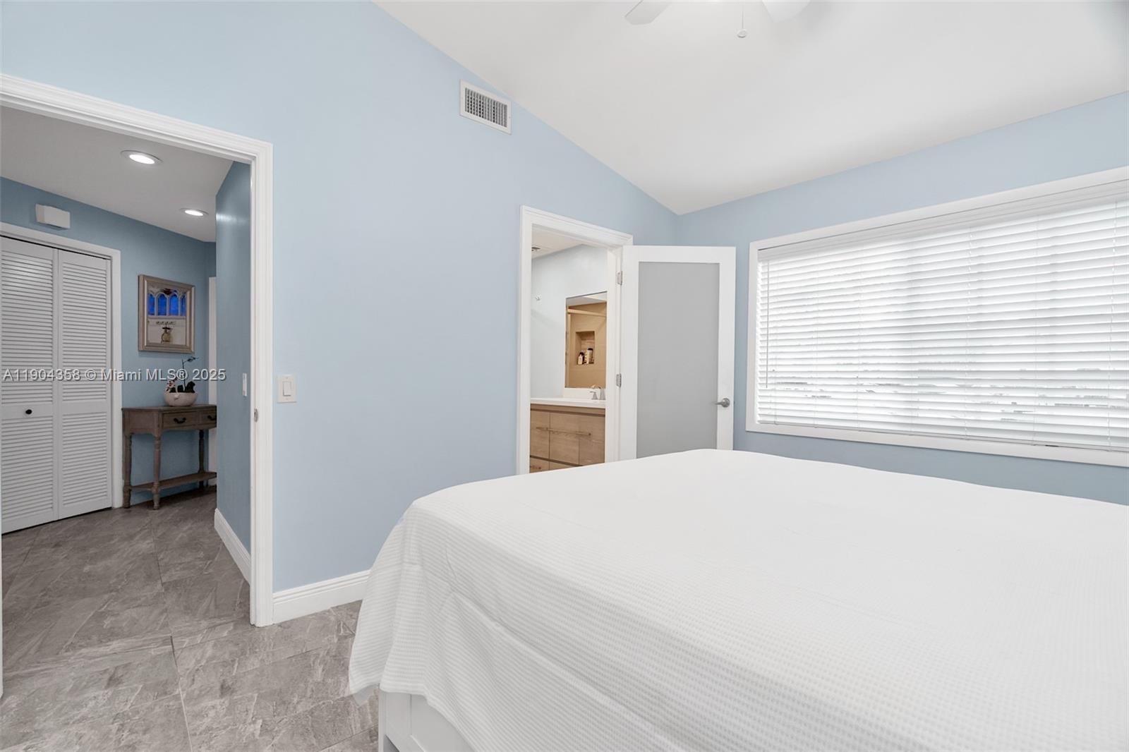 Country Isles - Residential