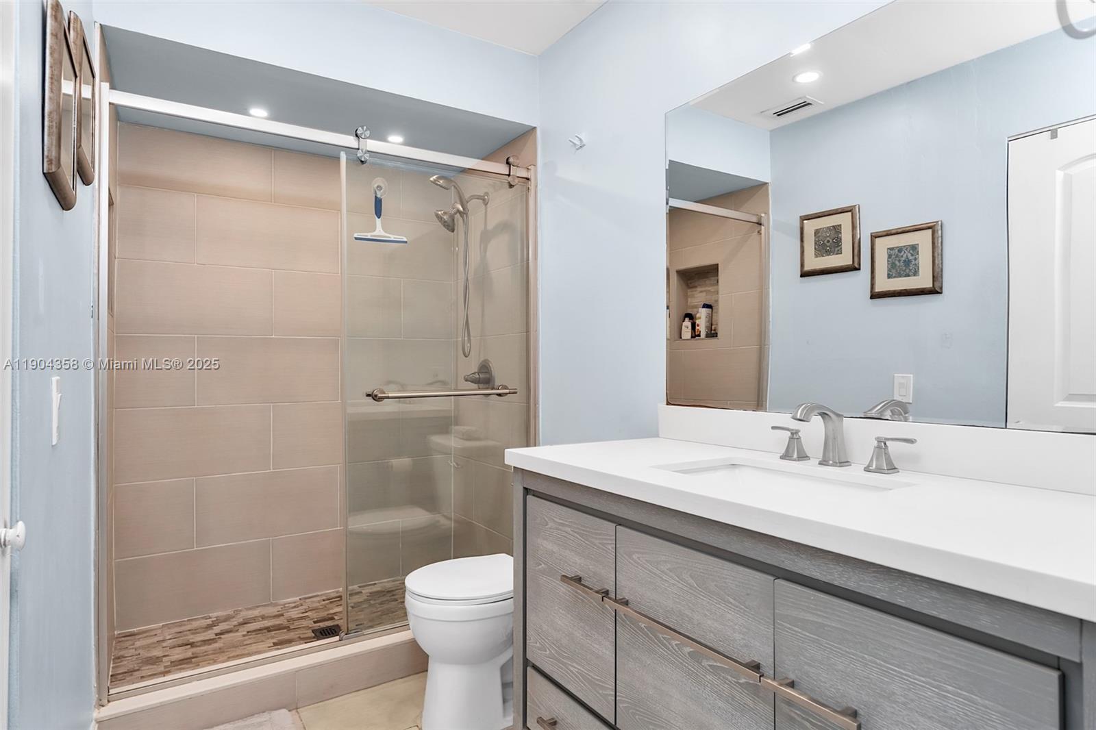 Country Isles - Residential