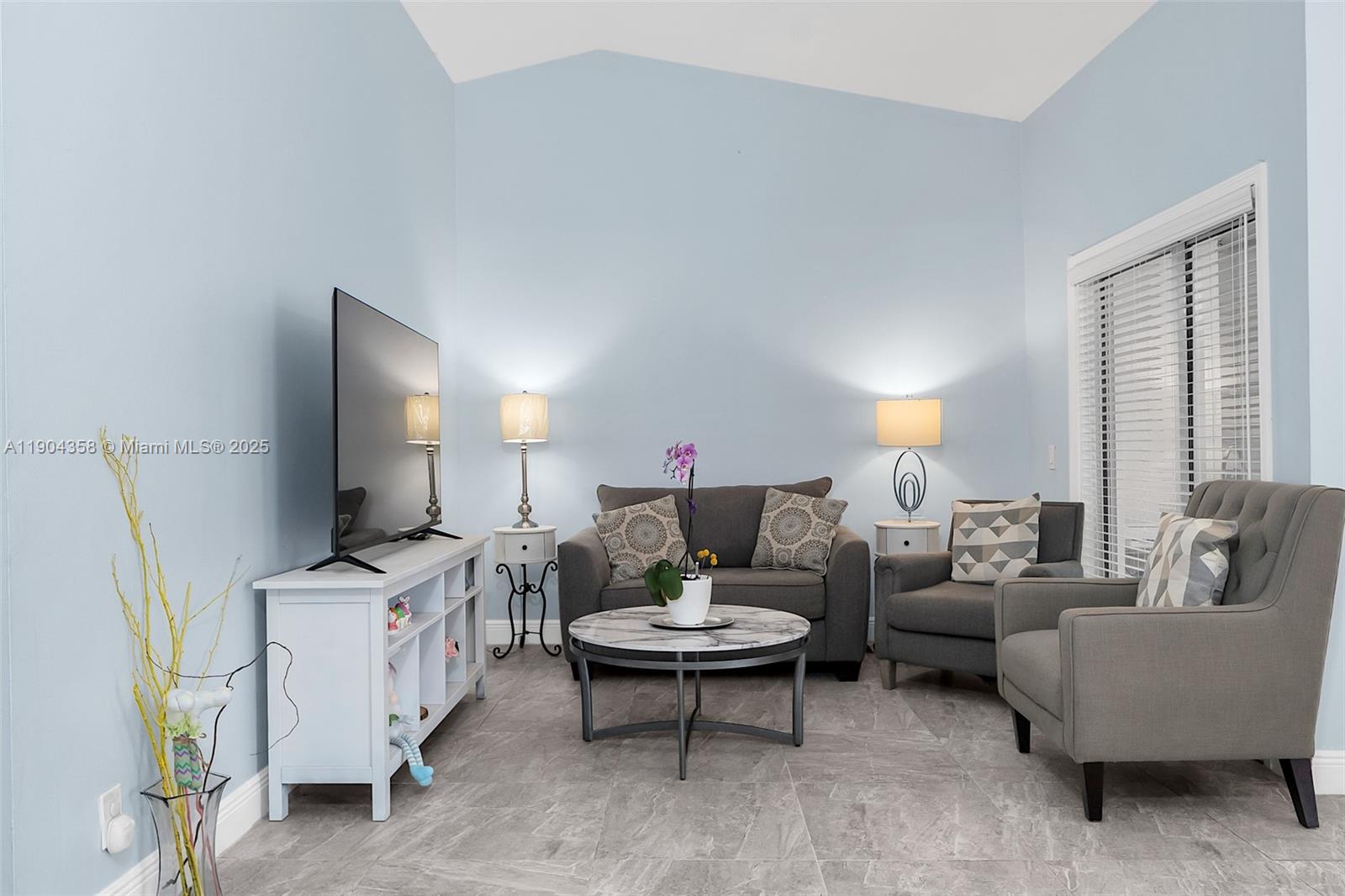 Country Isles - Residential