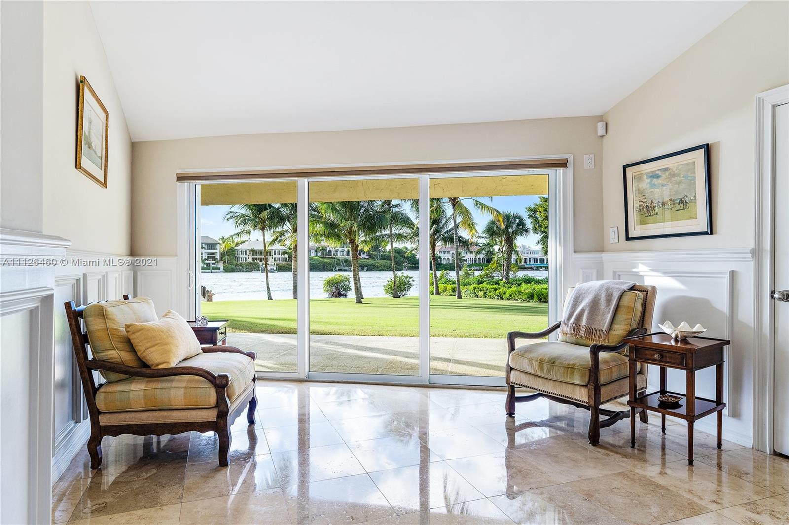 JUPITER ISLAND - Residential