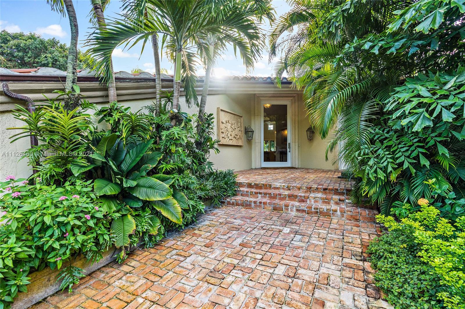 JUPITER ISLAND - Residential