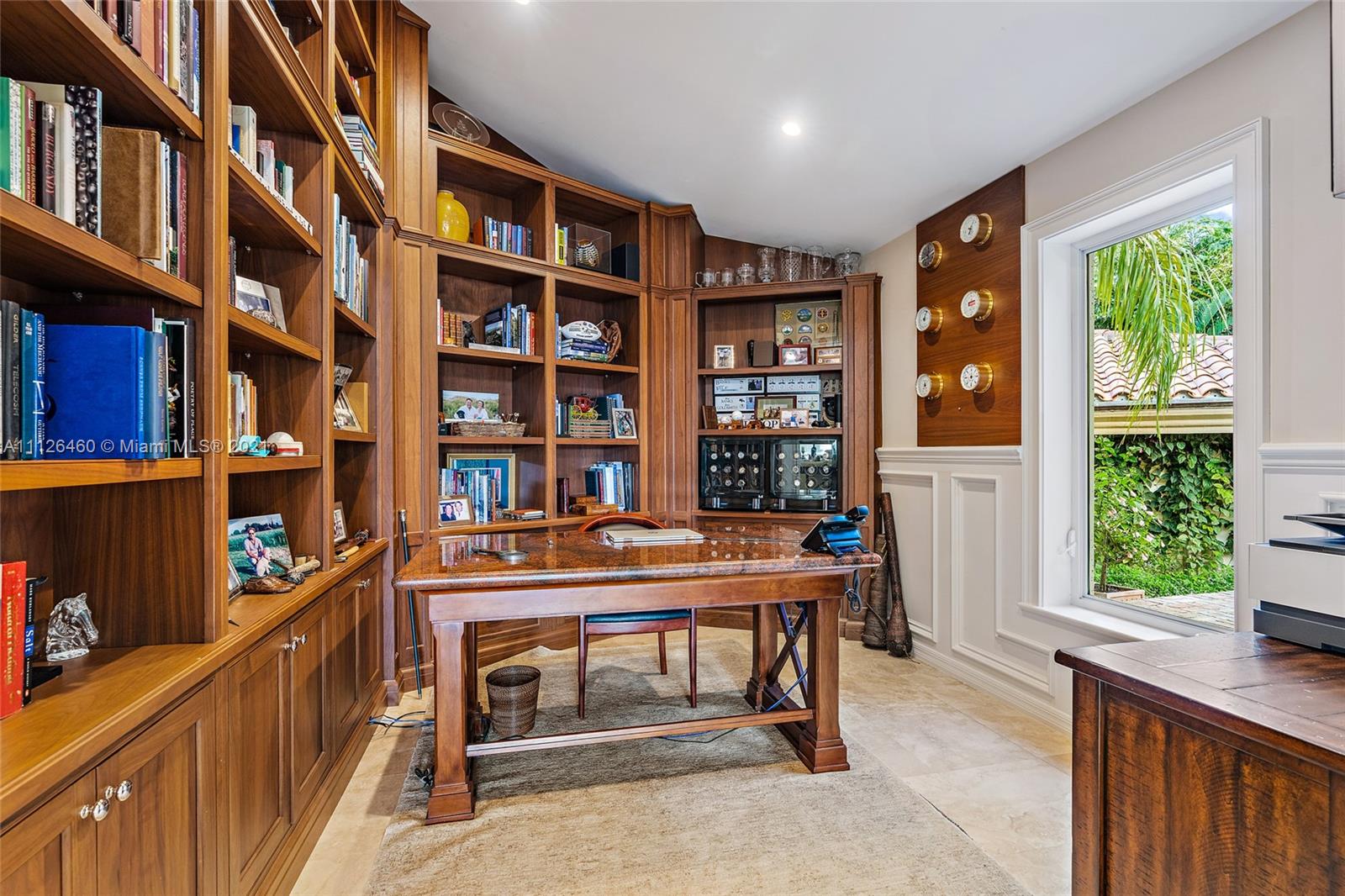 JUPITER ISLAND - Residential