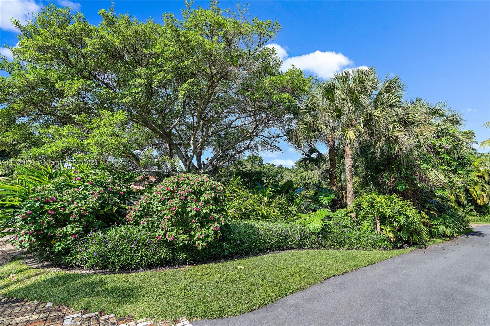 JUPITER ISLAND - Residential