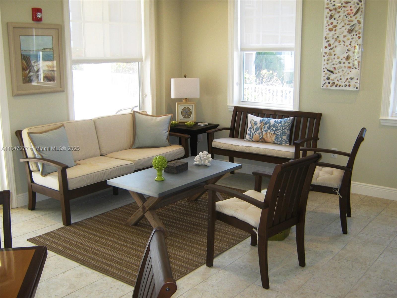 TEQUESTA TOWERS CONDO - Residential