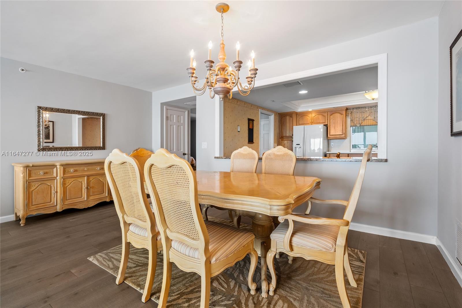 TEQUESTA TOWERS CONDO - Residential