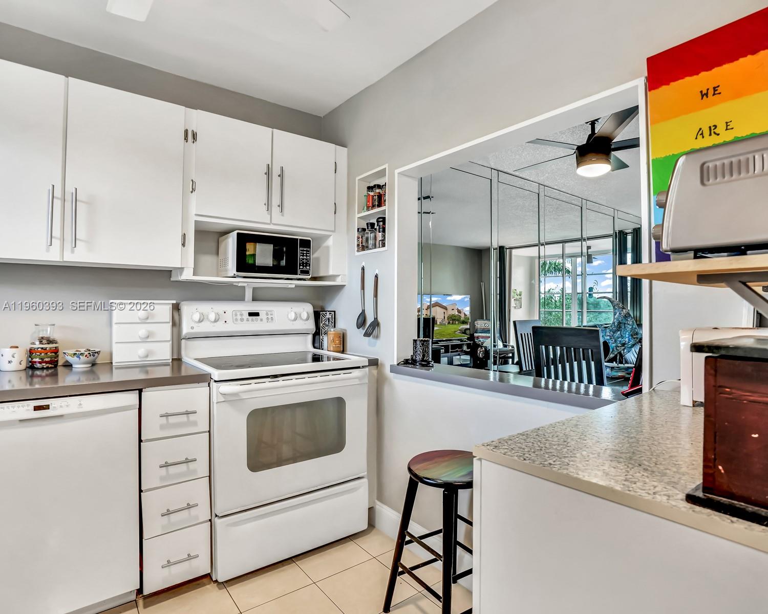 SUNRISE LAKES 84 CONDO - Residential