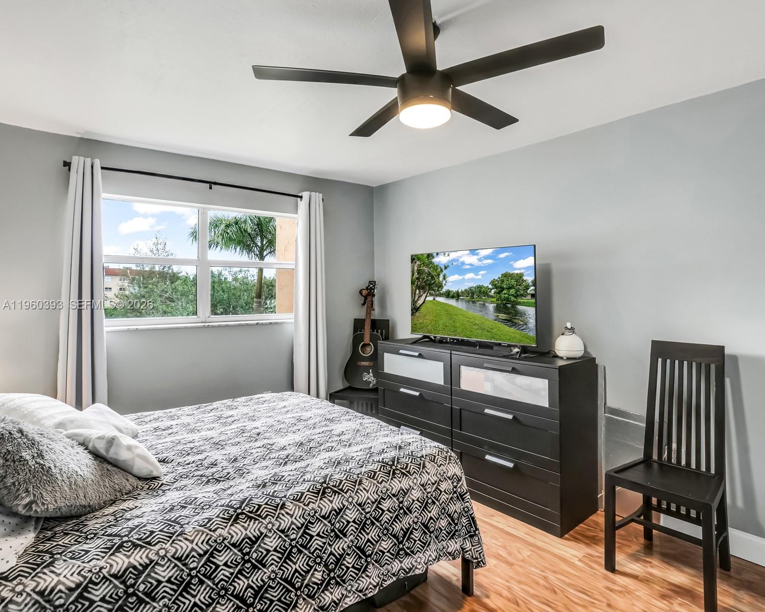 SUNRISE LAKES 84 CONDO - Residential