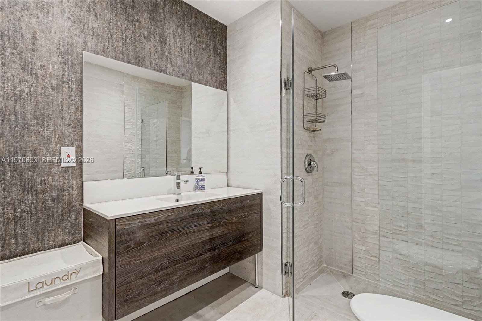 BOCA LAKES CONDO - Residential