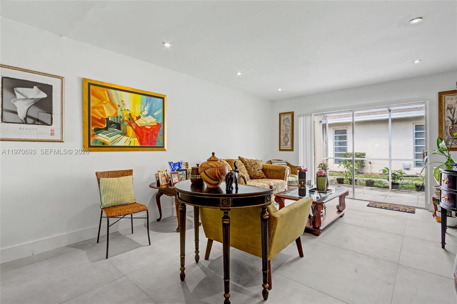 BOCA LAKES CONDO - Residential