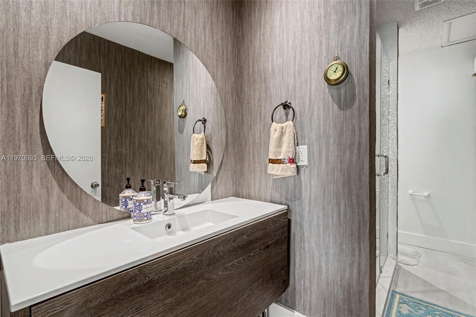 BOCA LAKES CONDO - Residential