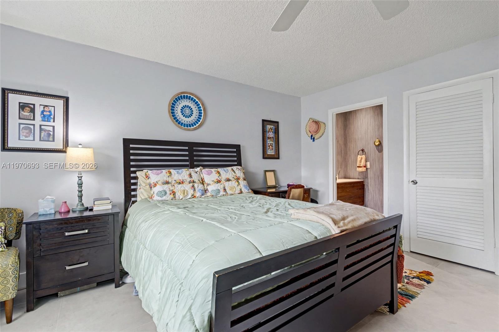 BOCA LAKES CONDO - Residential