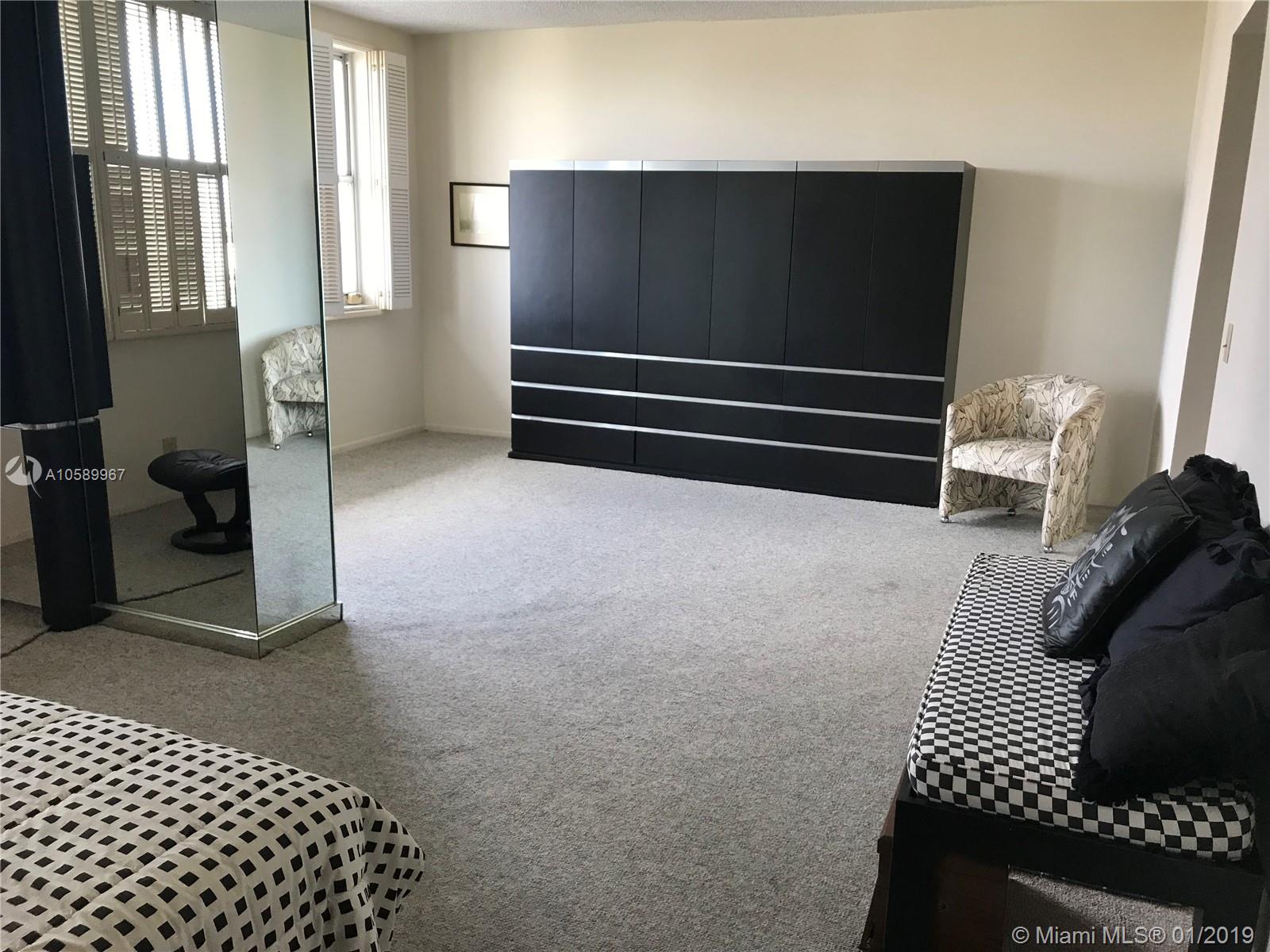 HILLCREST EAST 24 CONDO - Residential