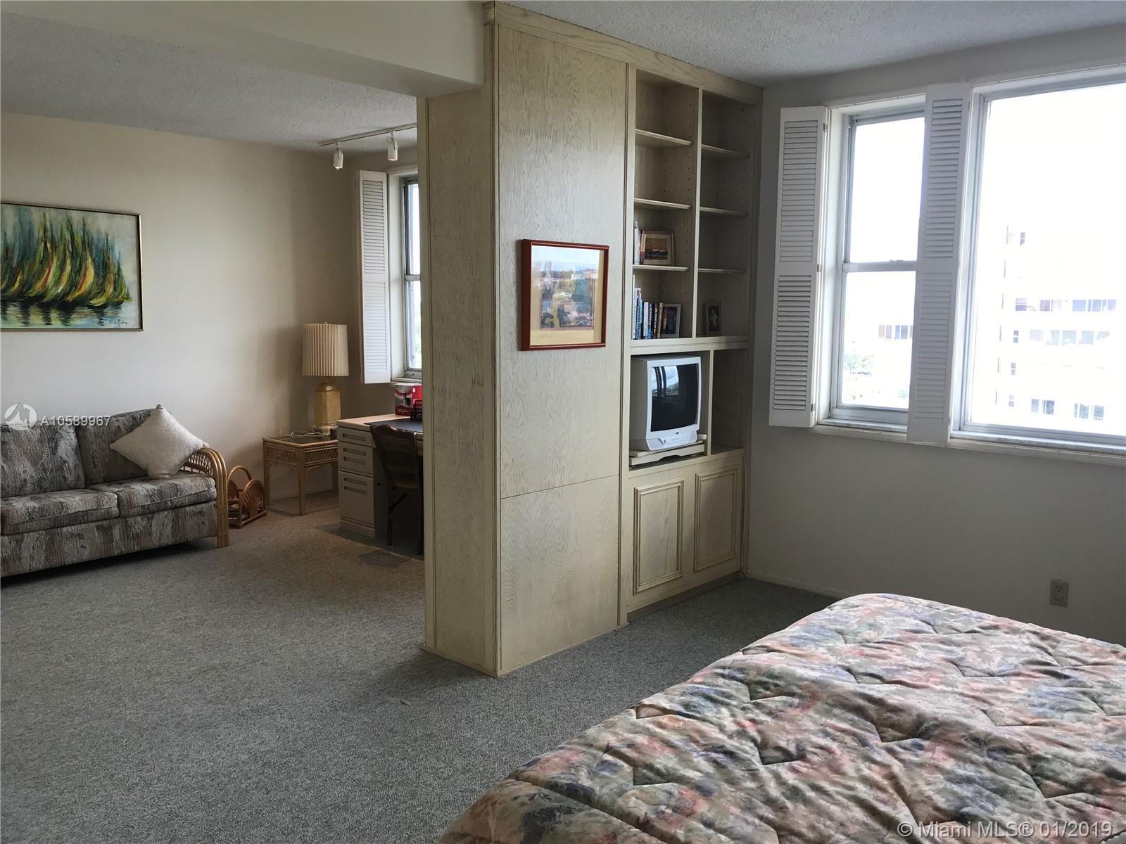 HILLCREST EAST 24 CONDO - Residential