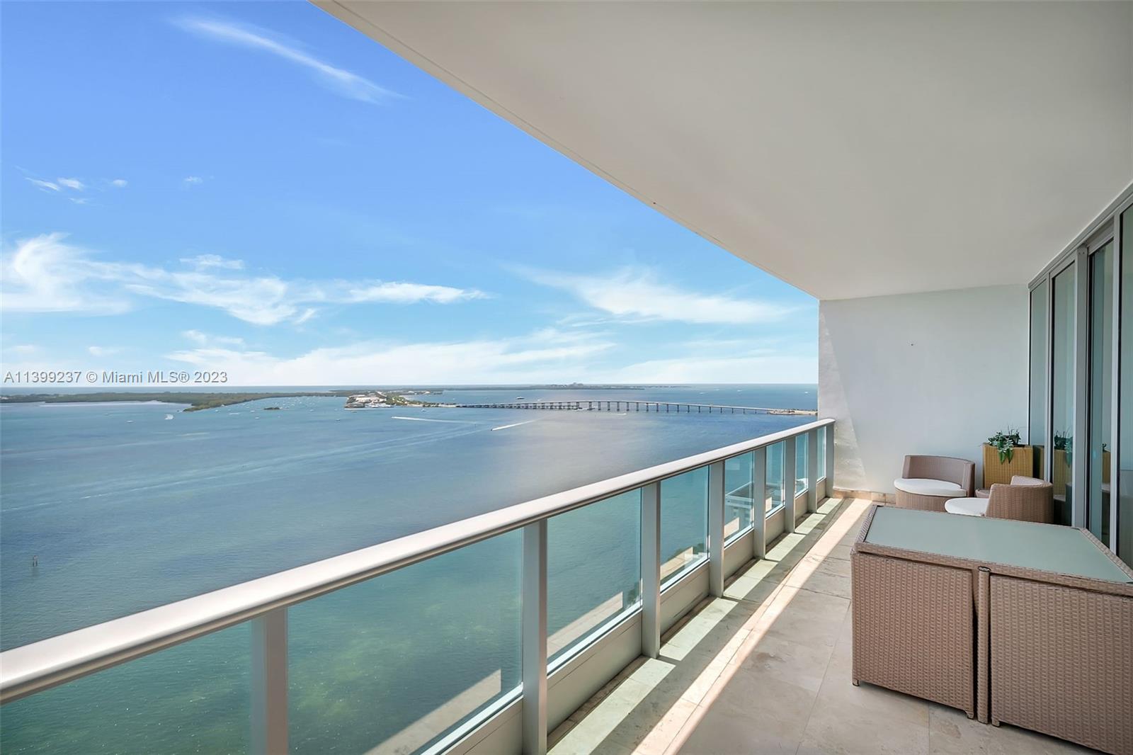 JADE RESIDENCES AT BRICKE - Residential