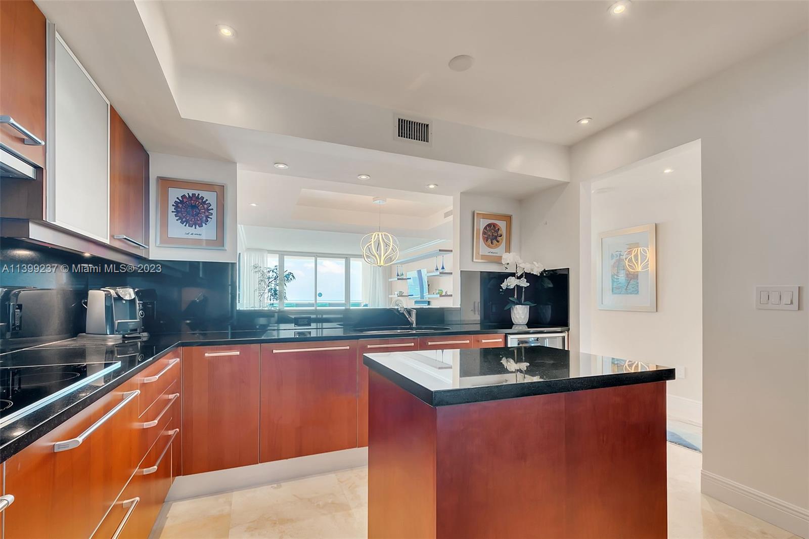 JADE RESIDENCES AT BRICKE - Residential