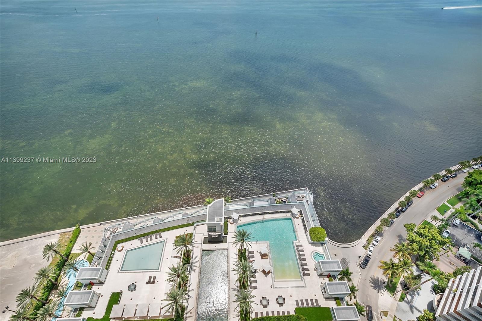 JADE RESIDENCES AT BRICKE - Residential