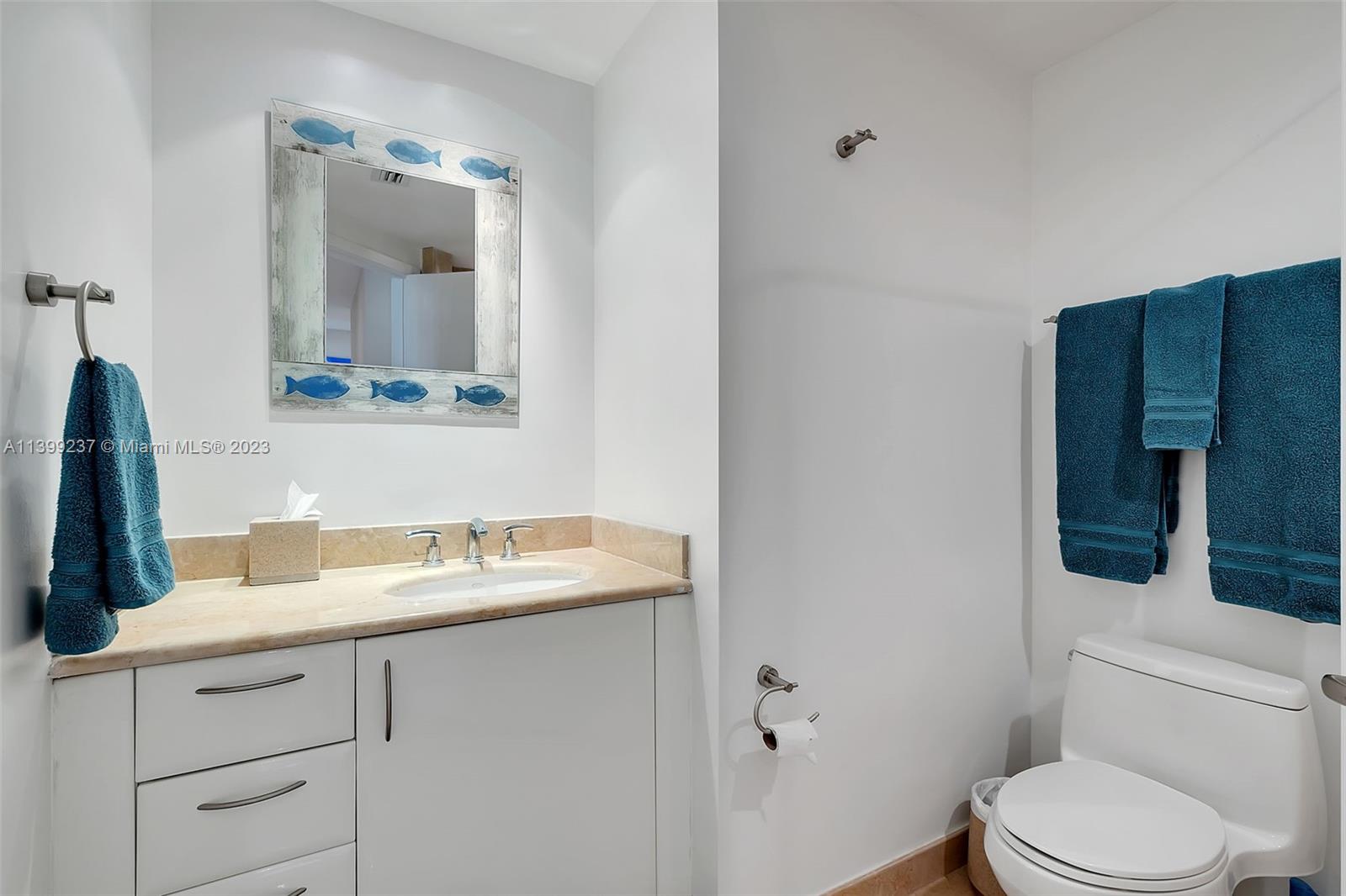 JADE RESIDENCES AT BRICKE - Residential