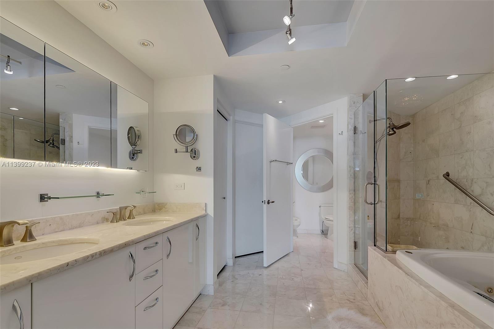 JADE RESIDENCES AT BRICKE - Residential