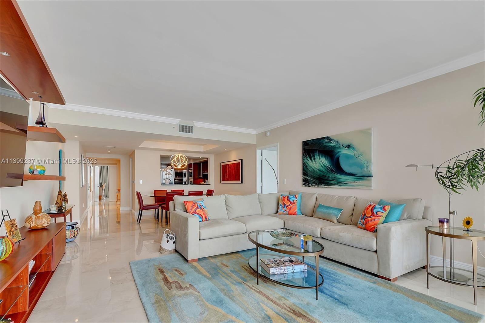 JADE RESIDENCES AT BRICKE - Residential