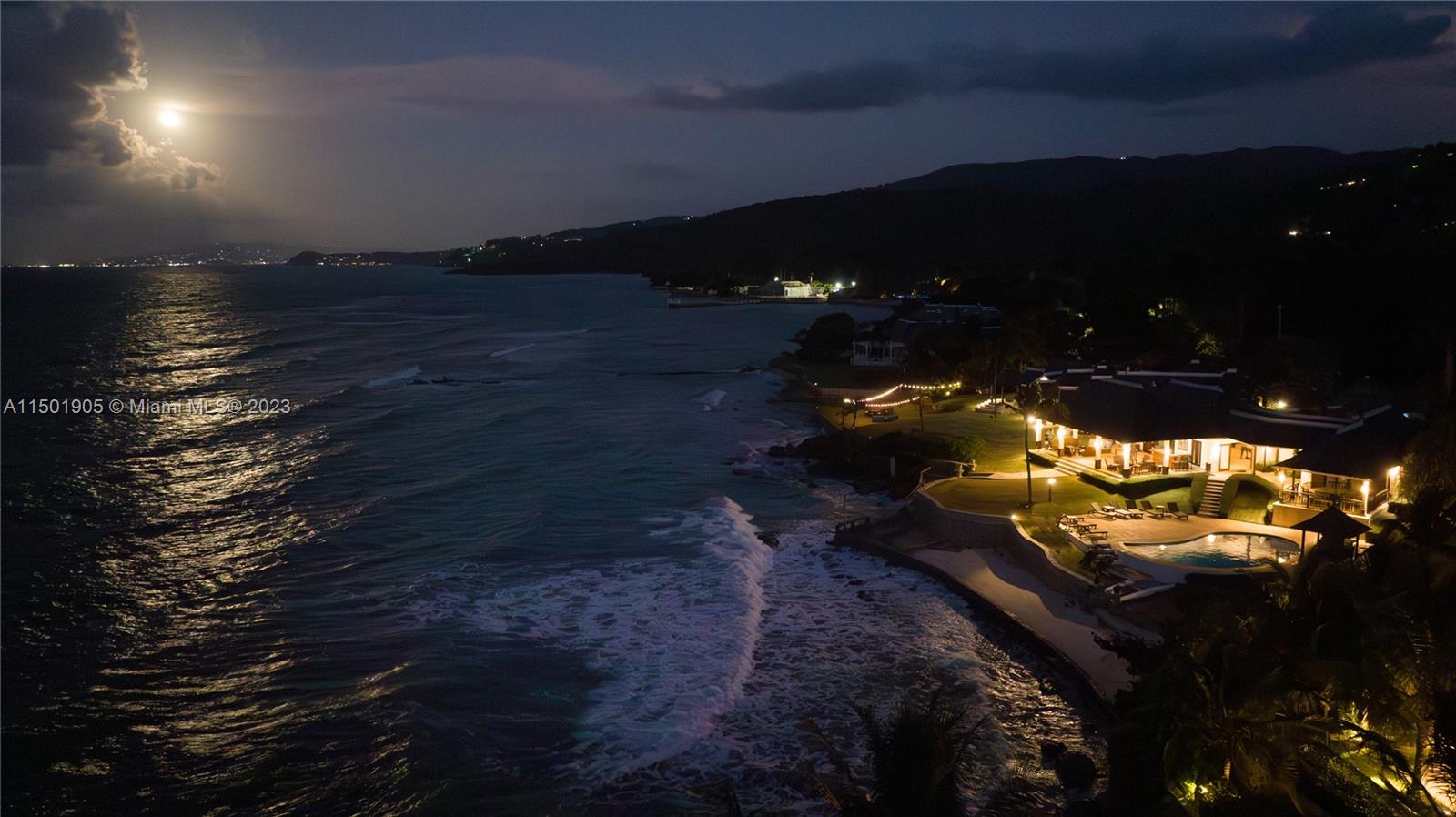 Tryall Beach Club - Residential