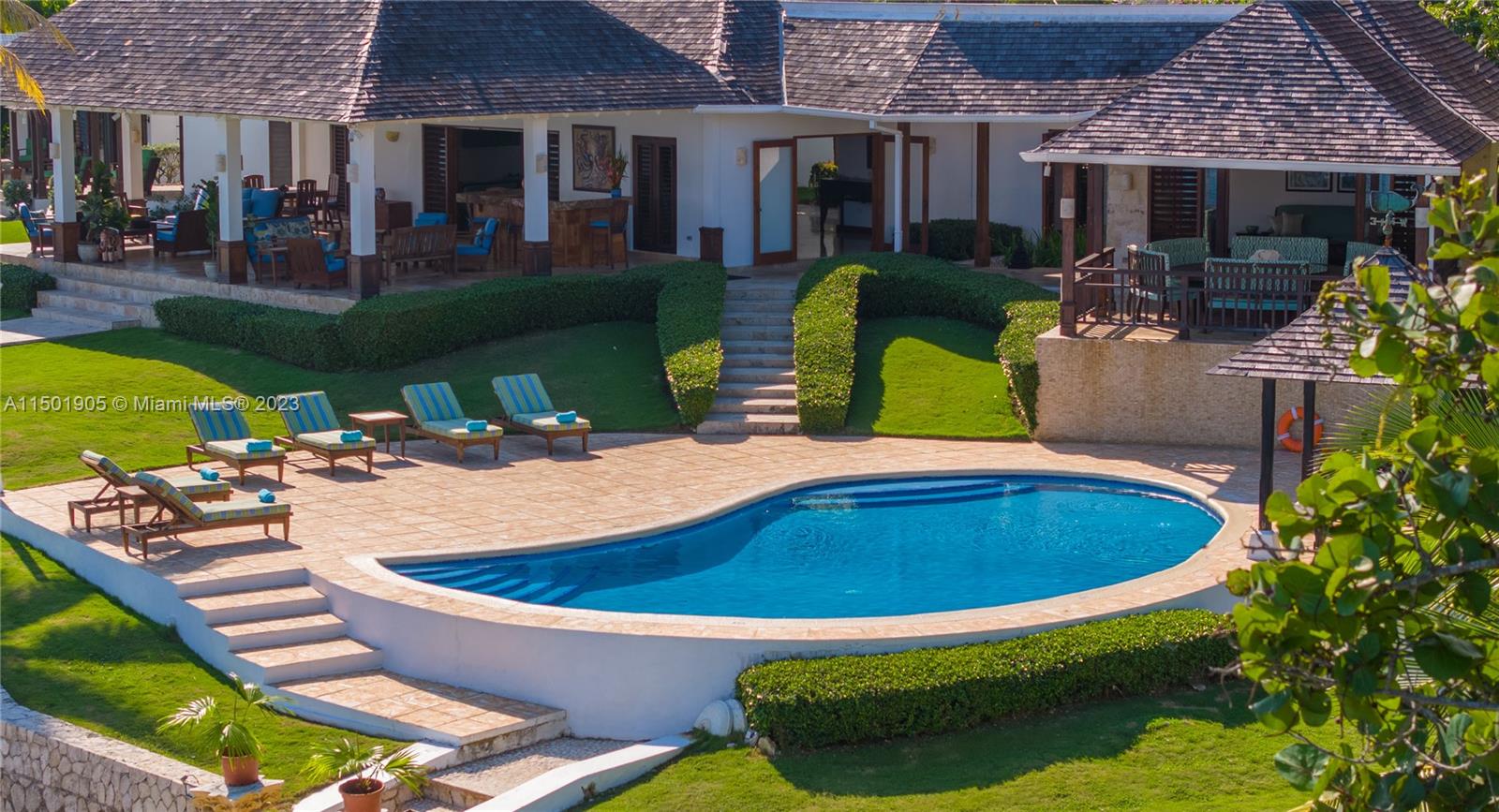 Tryall Beach Club - Residential