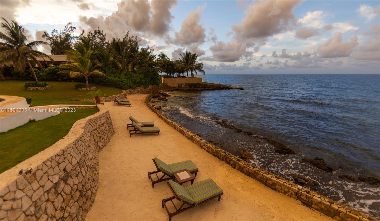 Tryall Beach Club - Residential