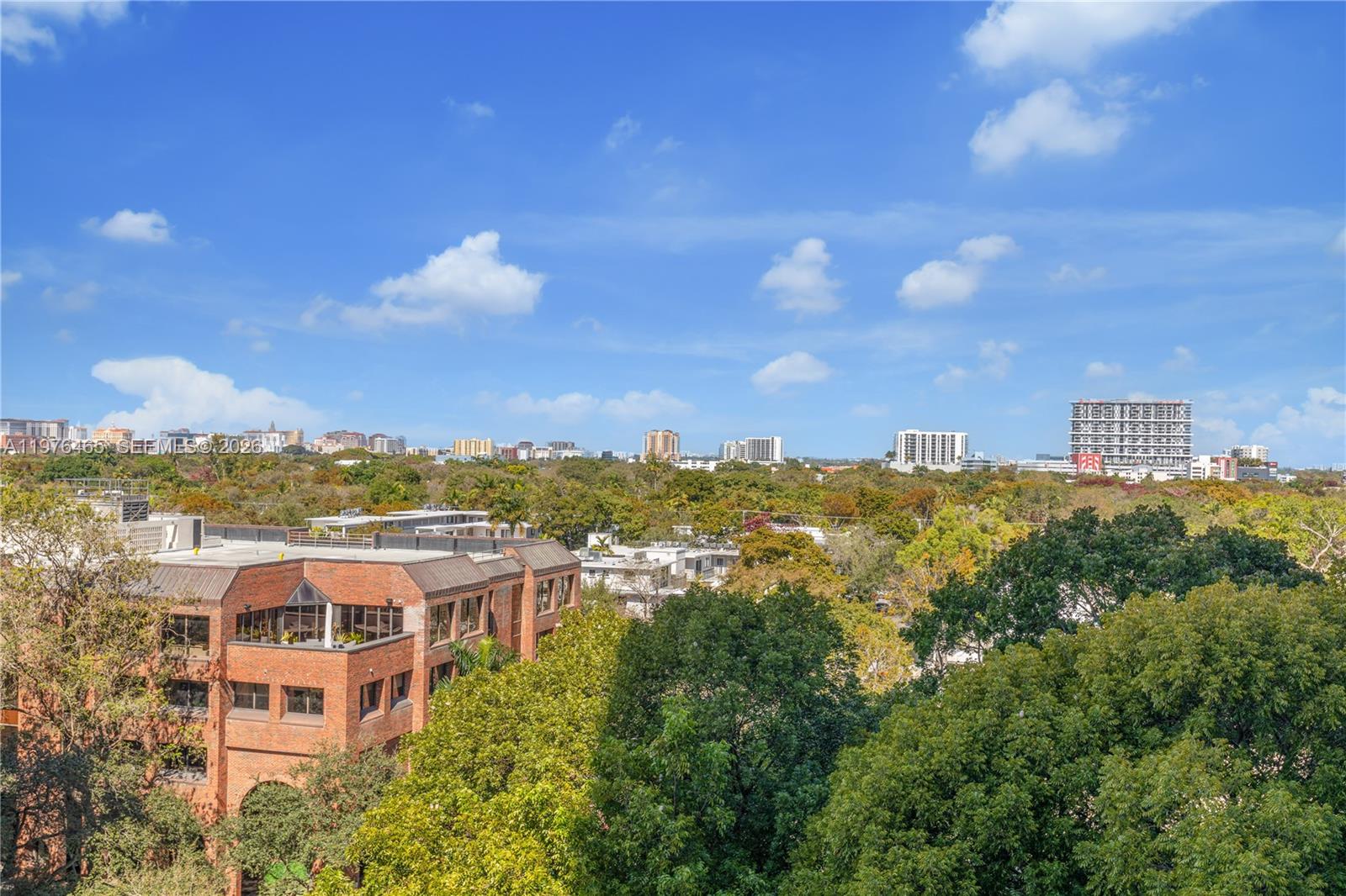 CLUB RESIDENCES AT PARK G - Residential