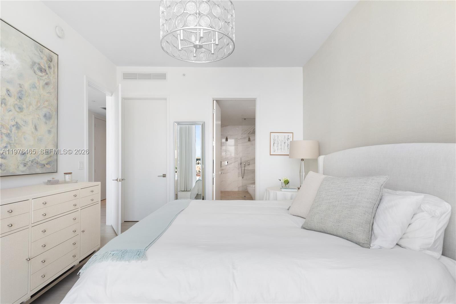 CLUB RESIDENCES AT PARK G - Residential