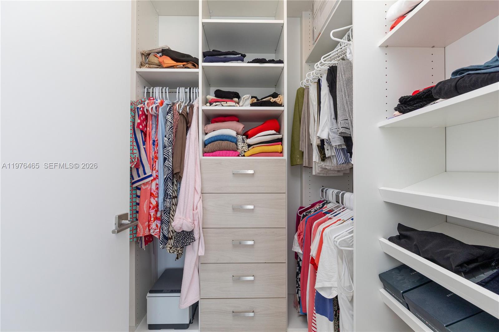 CLUB RESIDENCES AT PARK G - Residential