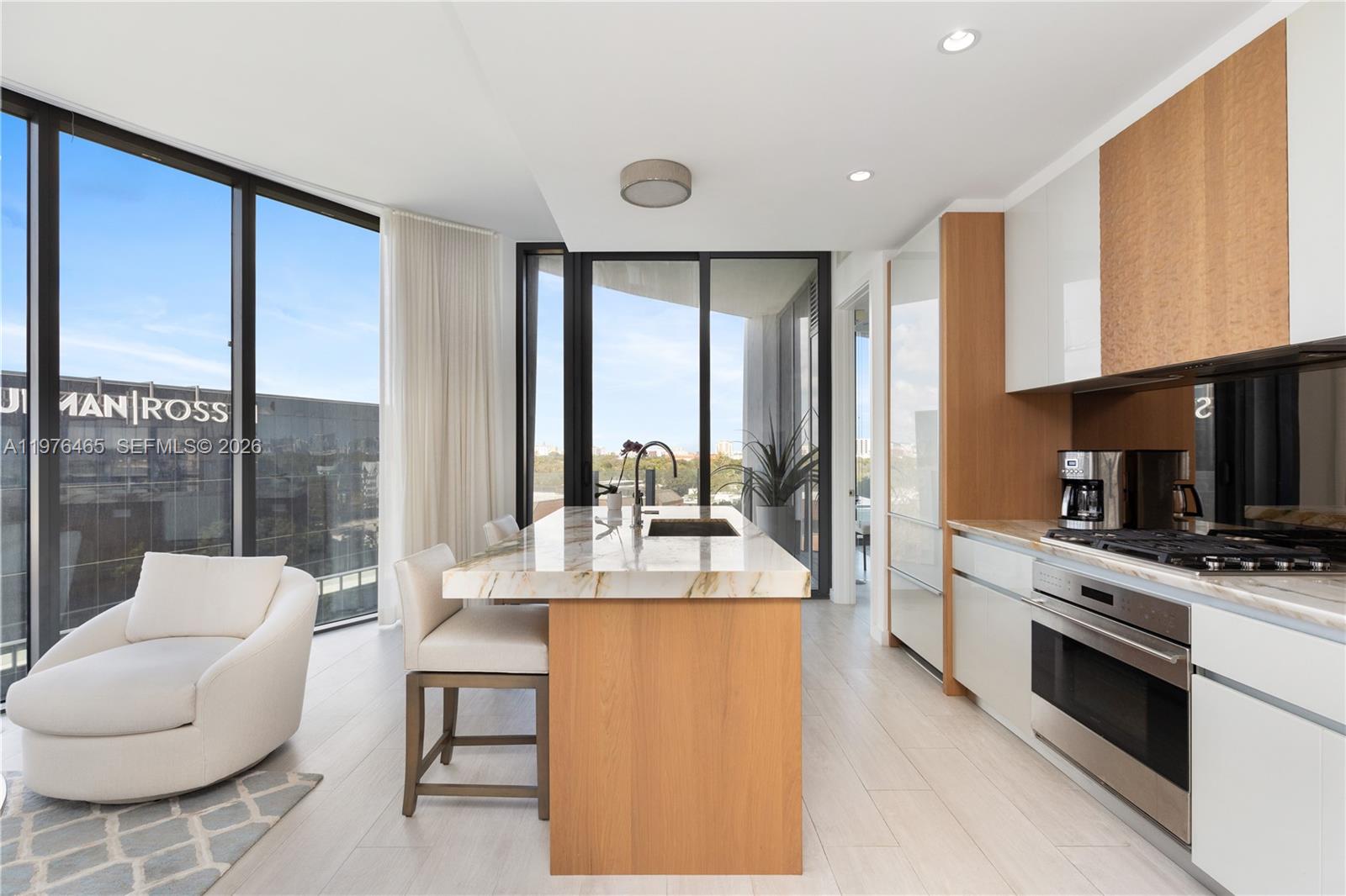 CLUB RESIDENCES AT PARK G - Residential