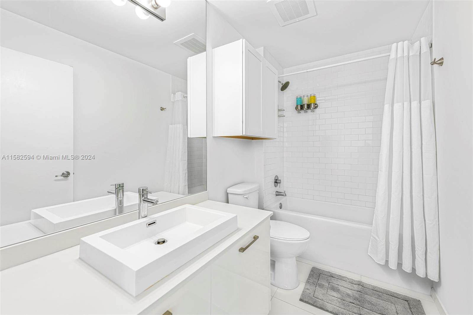 CENTRO CONDO - Residential