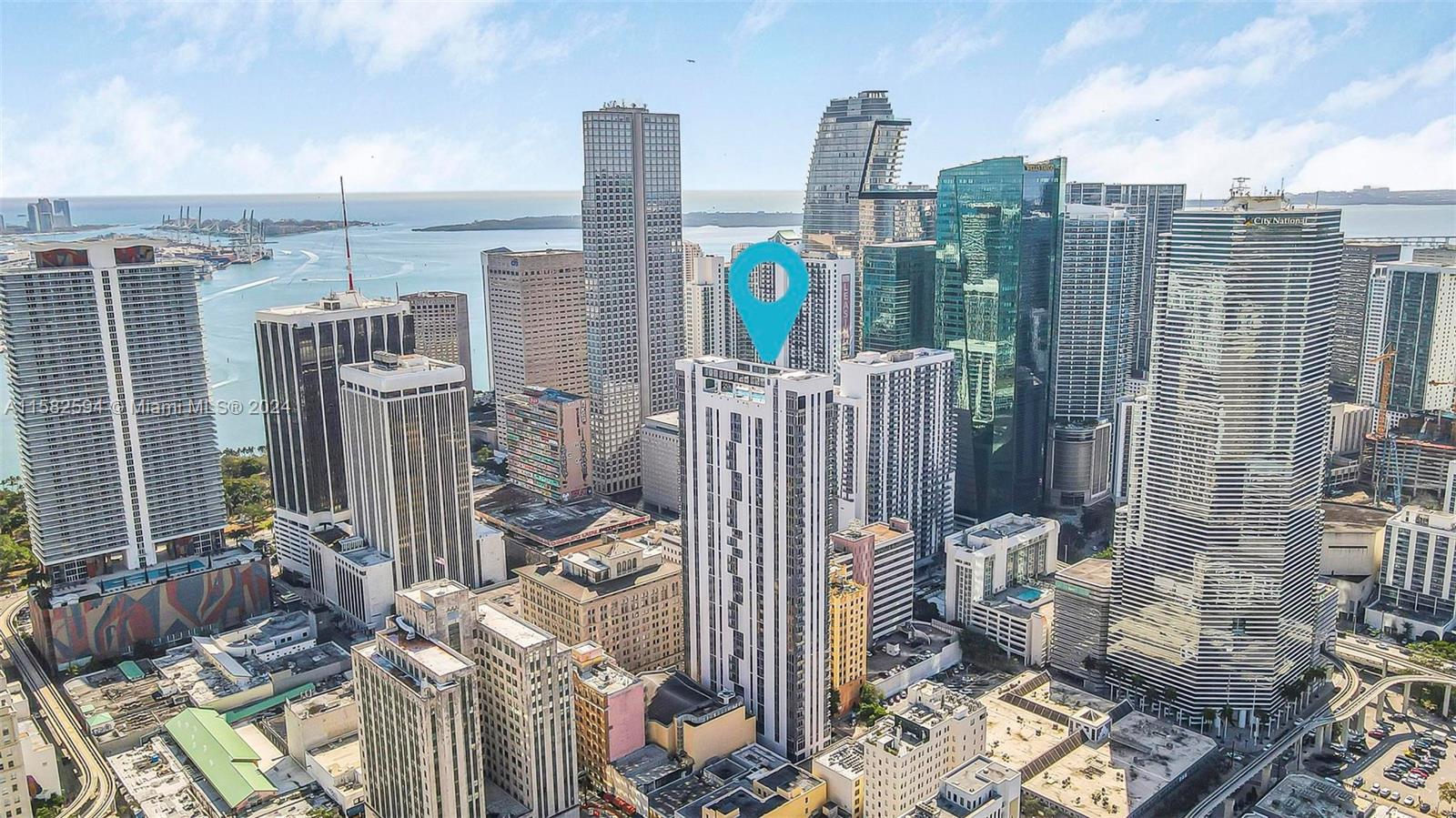 CENTRO CONDO - Residential