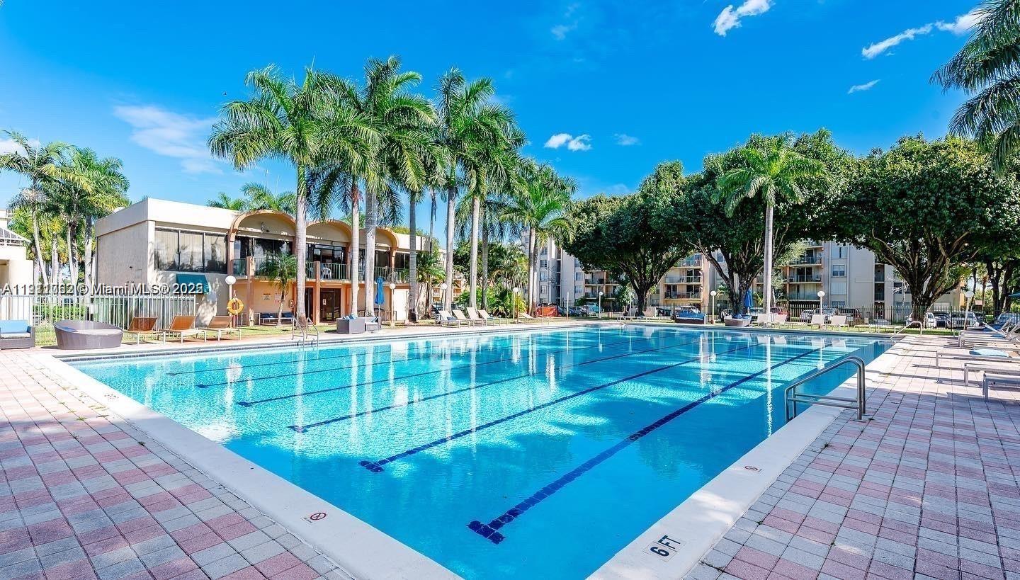 THE FOUNTAINS OF FONTAINE - Residential Lease