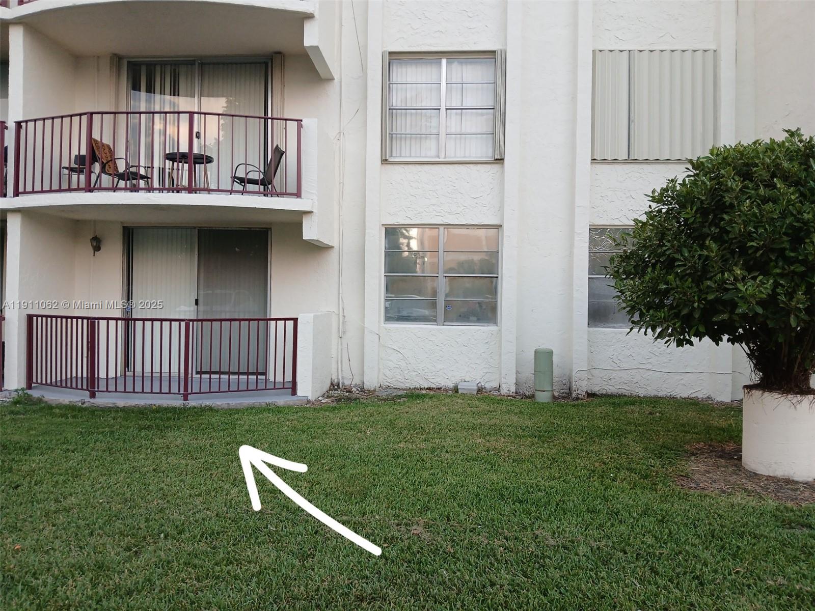 THE FOUNTAINS OF FONTAINE - Residential Lease