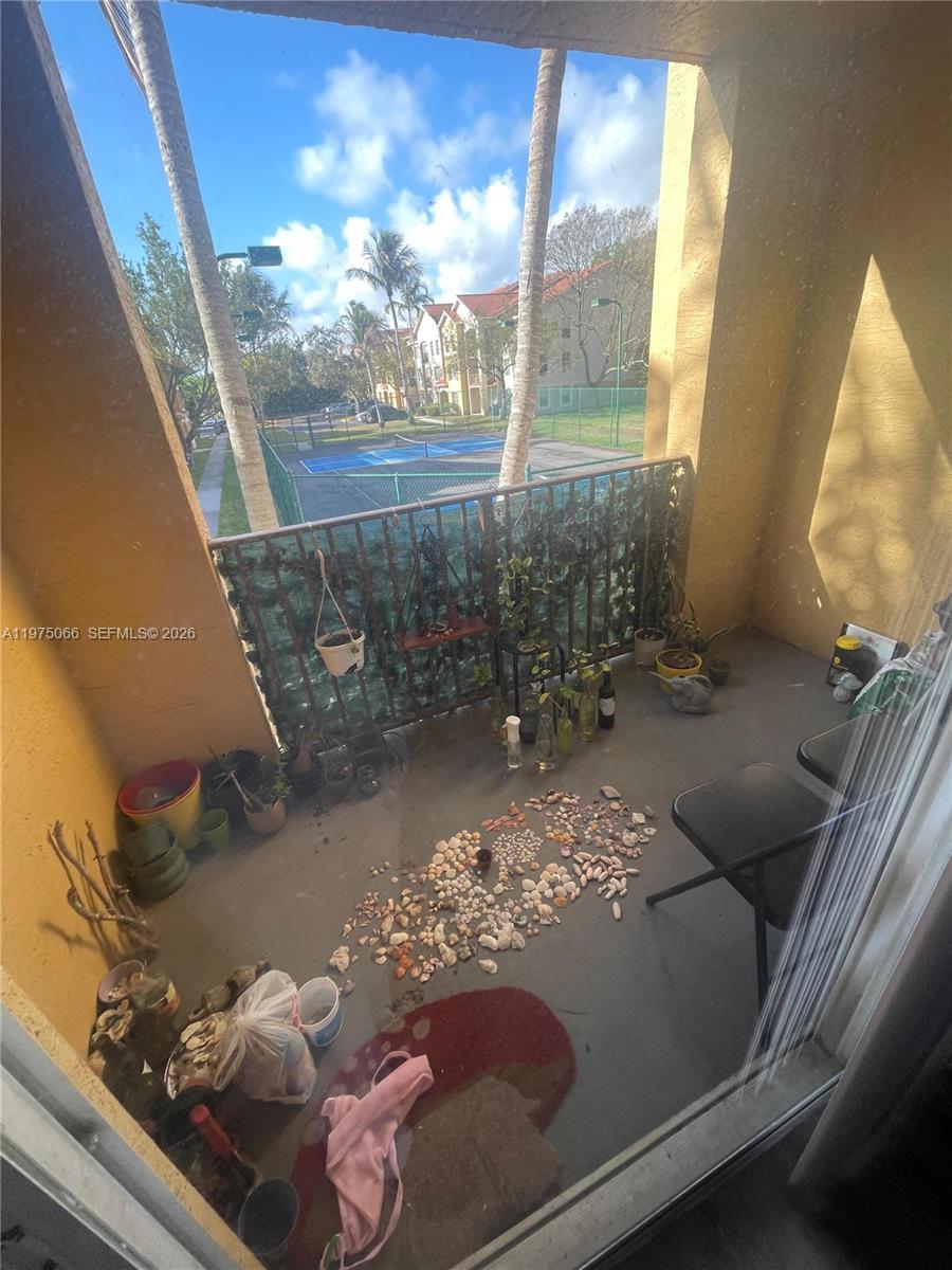 EMERALD ISLE AT LAGUNA LAK - Residential