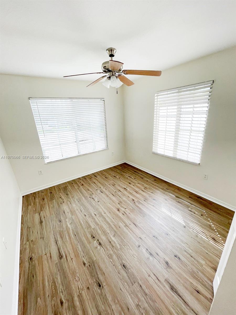 EMERALD ISLE AT LAGUNA LAK - Residential