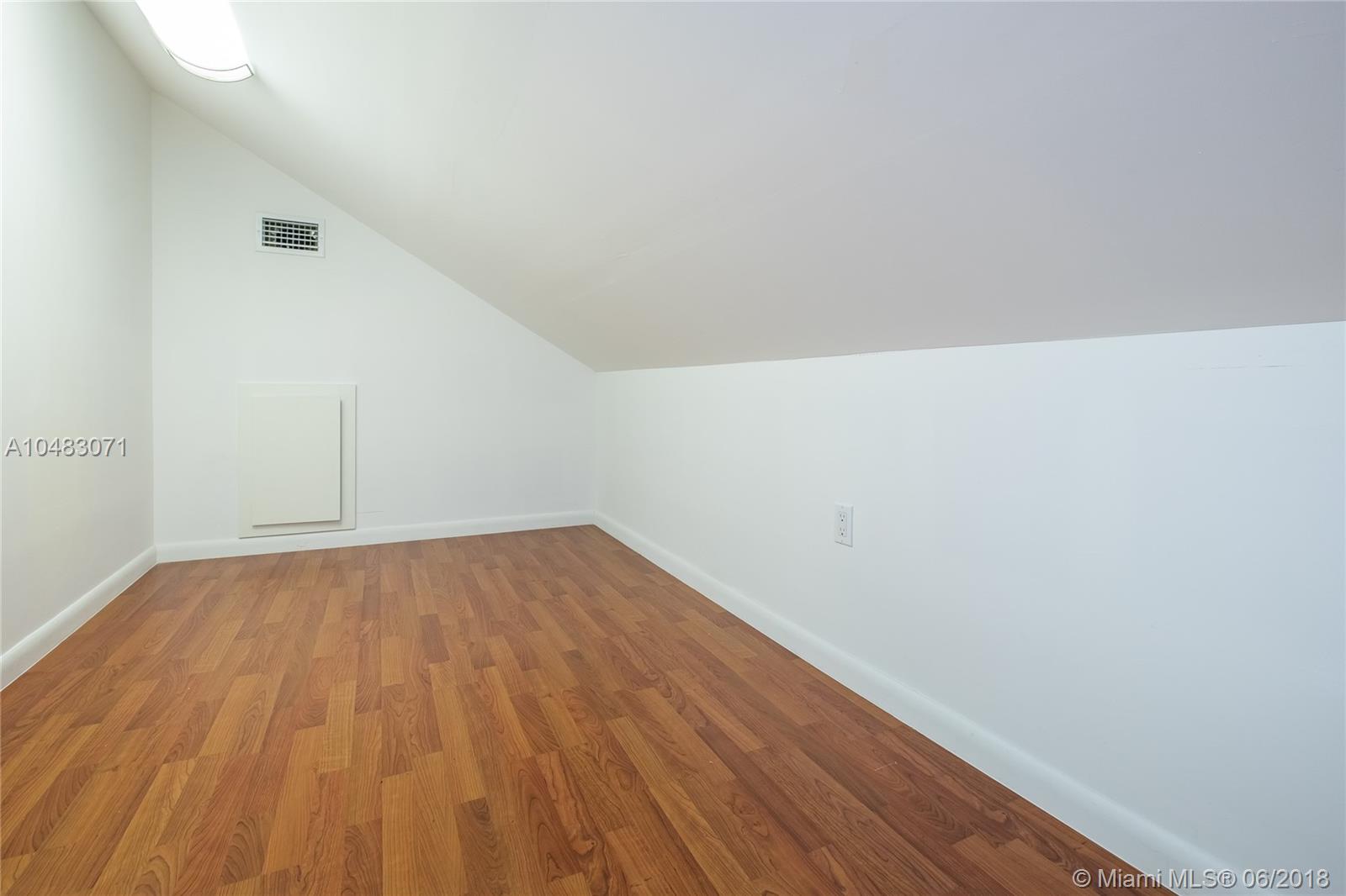 CORAL BAY SEC B - Residential