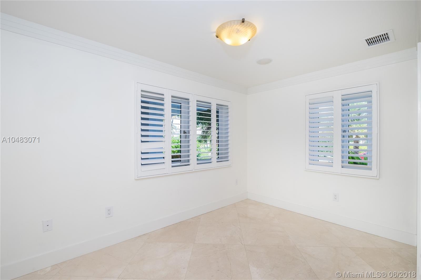 CORAL BAY SEC B - Residential