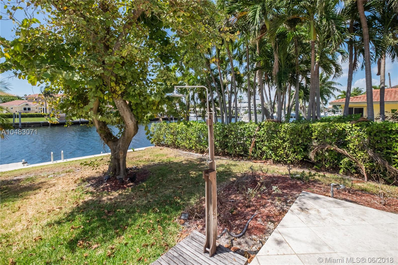 CORAL BAY SEC B - Residential